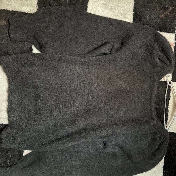 89th + Madison Sweater - Picture 2 of 3